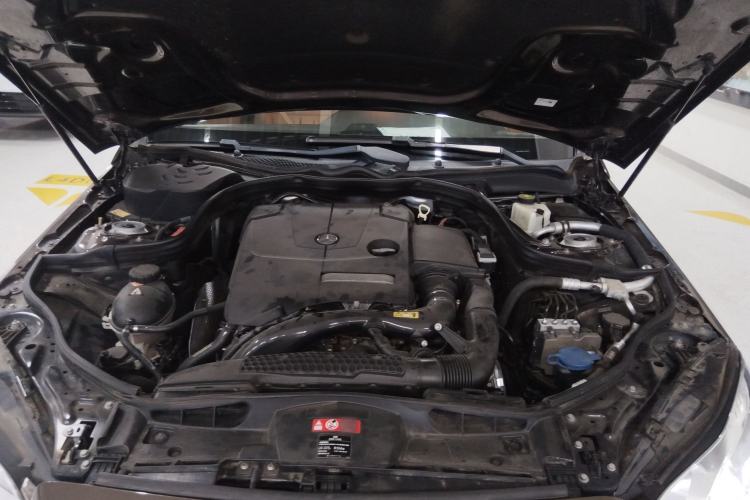 Used Mercedes-Benz E-Class 2015 E 200 L Sport Edition Engine Bay