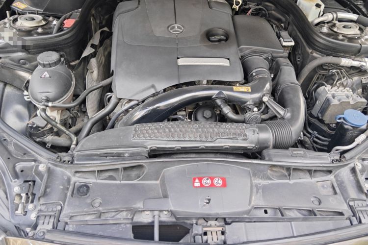 Used Mercedes-Benz E-Class 2015 E 260 L Sport Edition Engine Bay
