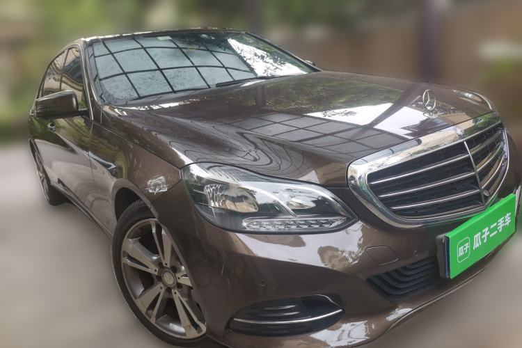 Used Mercedes-Benz E-Class 2015 E 320 L Front Right 45 Deg
