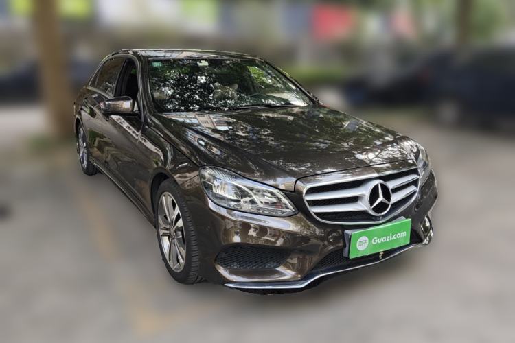 Used Mercedes-Benz E-Class 2015 E 260 L Sport Edition Front Right 45 Deg