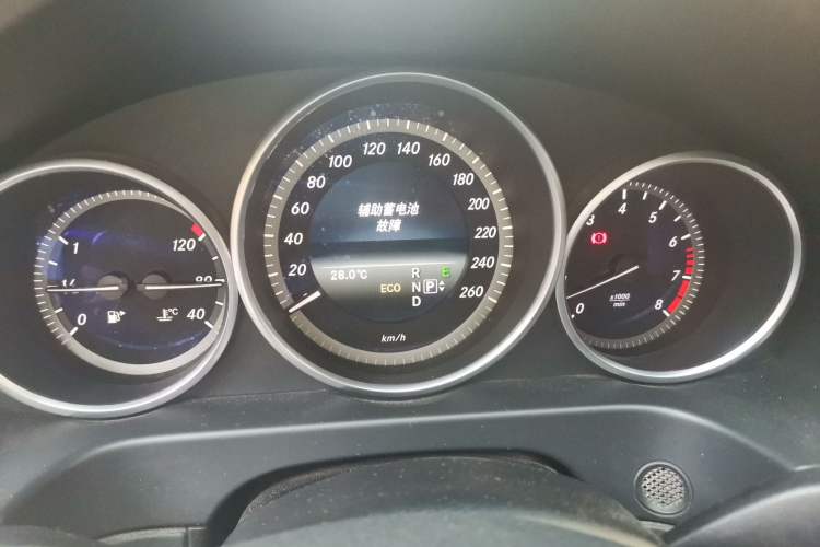 Used Mercedes-Benz E-Class 2015 E 320 L Instrument Cluster