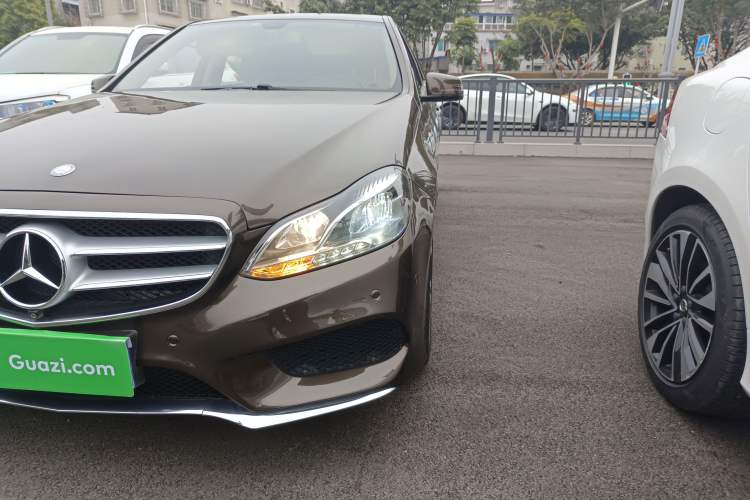 Used Mercedes-Benz E-Class 2015 E 260 L Sport Edition Left Front Headlight
