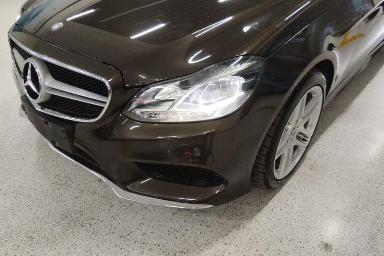 Used Mercedes-Benz E-Class 2015 E 200 L Sport Edition Left Front Headlight