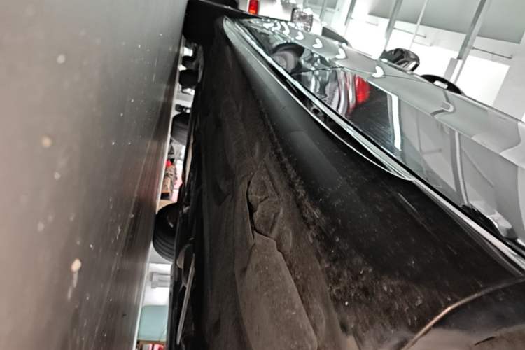 Used Mercedes-Benz E-Class 2015 Restyled E 260 L Sport Edition Left Side Sill