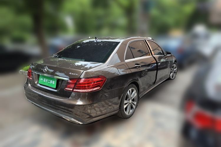 Used Mercedes-Benz E-Class 2015 E 200 L Rear Right 45 Deg