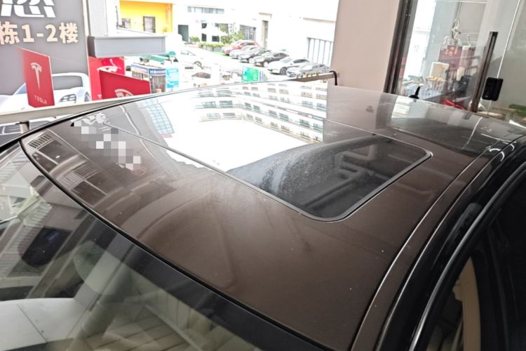 Used Mercedes-Benz E-Class 2015 Restyled E 260 L Sport Edition Roof