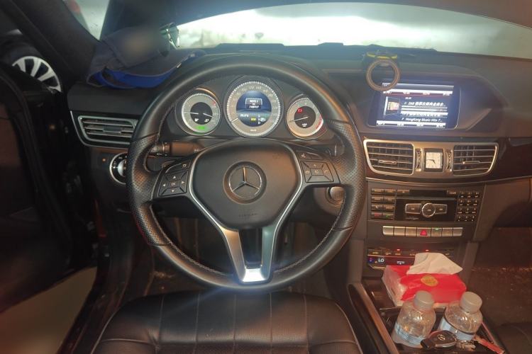 Used Mercedes-Benz E-Class 2015 E 260 L Sport Edition Steering Wheel