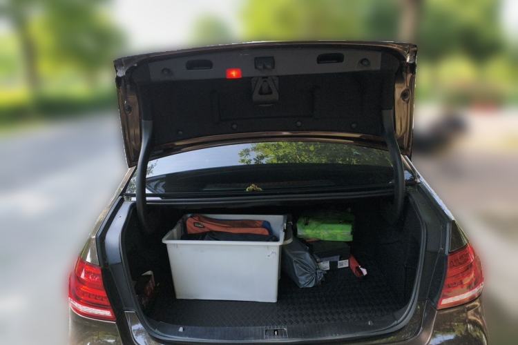 Used Mercedes-Benz E-Class 2015 E 180 L Sport Edition Trunk