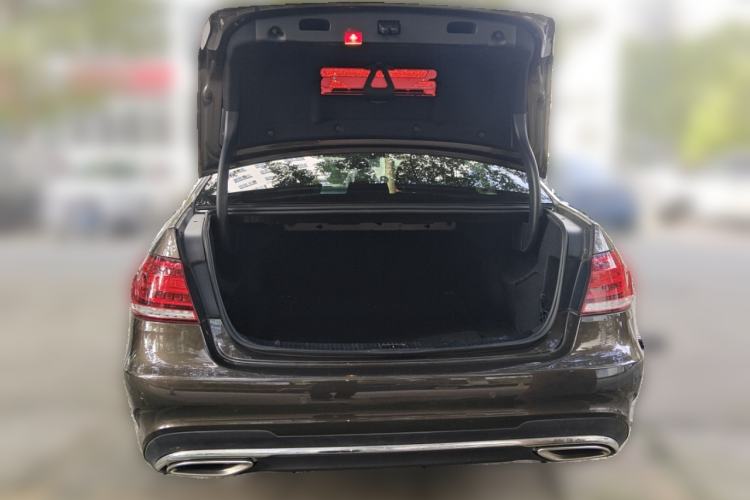 Used Mercedes-Benz E-Class 2015 E 260 L Sport Edition Trunk