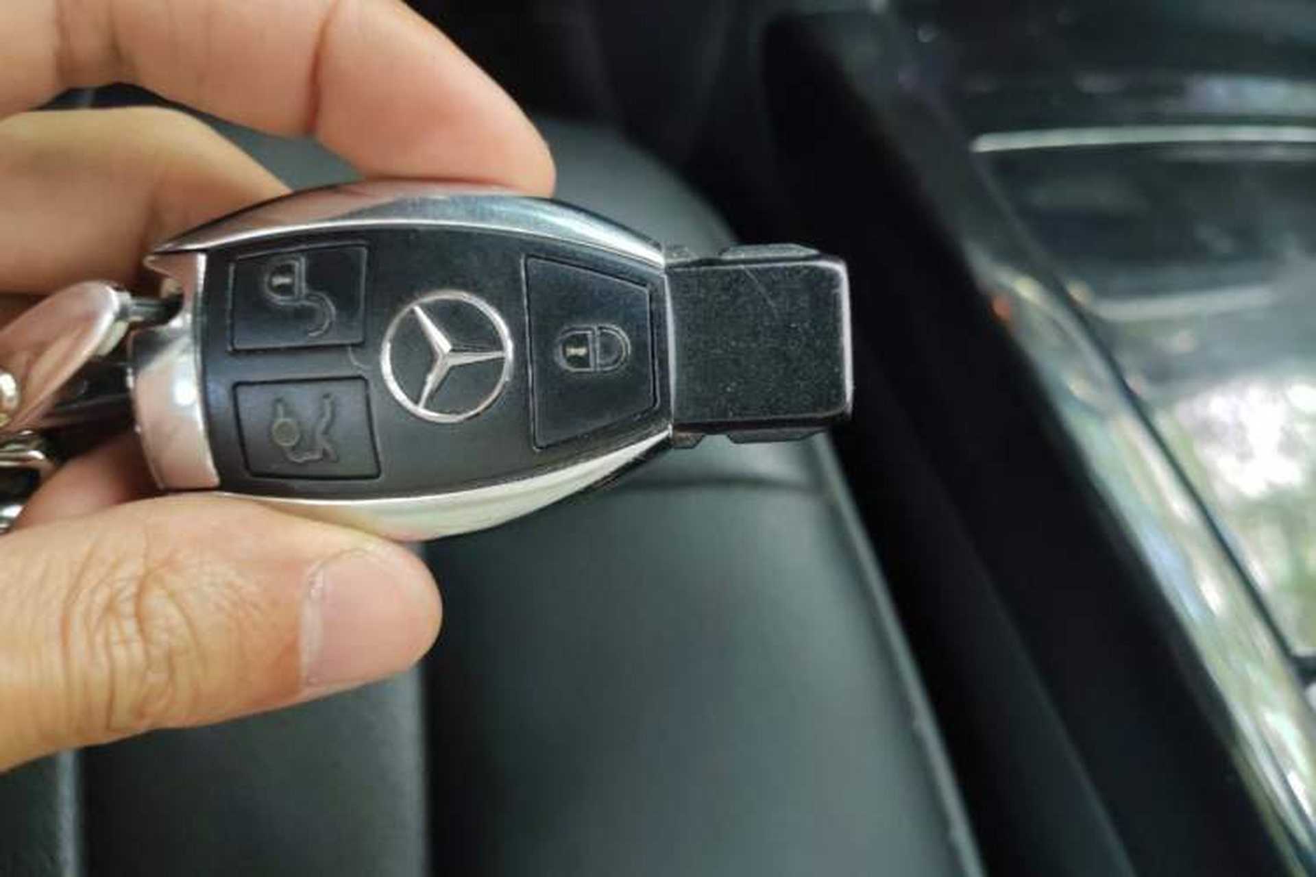 Used Mercedes-Benz E-Class 2015 E 200 L Sport Edition Vehicle Key