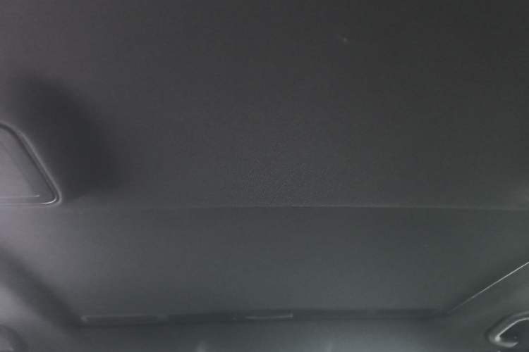 Used Mercedes-Benz E-Class 2015 E 260 L Sport Edition Headliner