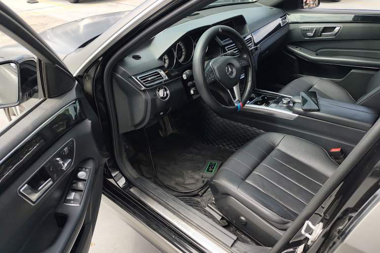 Used Mercedes-Benz E-Class 2015 Restyled E 260 L Sport Edition Driver Seat