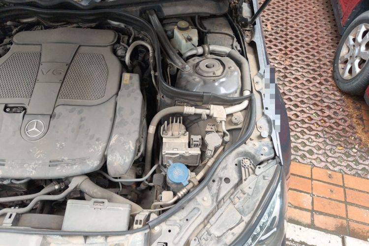 Used Mercedes-Benz E-Class 2015 E 400 L Hybrid Engine Bay Left