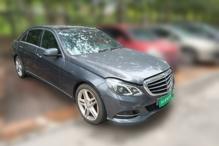 Used Mercedes-Benz E-Class 2015 E 400 L Hybrid Front Right 45 Deg