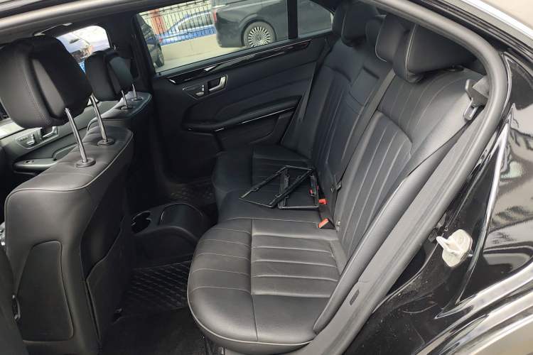 Used Mercedes-Benz E-Class 2015 Restyled E 260 L Sport Edition Left Rear Seat