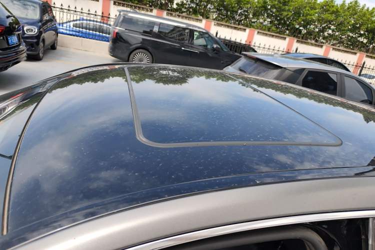 Used Mercedes-Benz E-Class 2015 Restyled E 260 L Sport Edition Roof