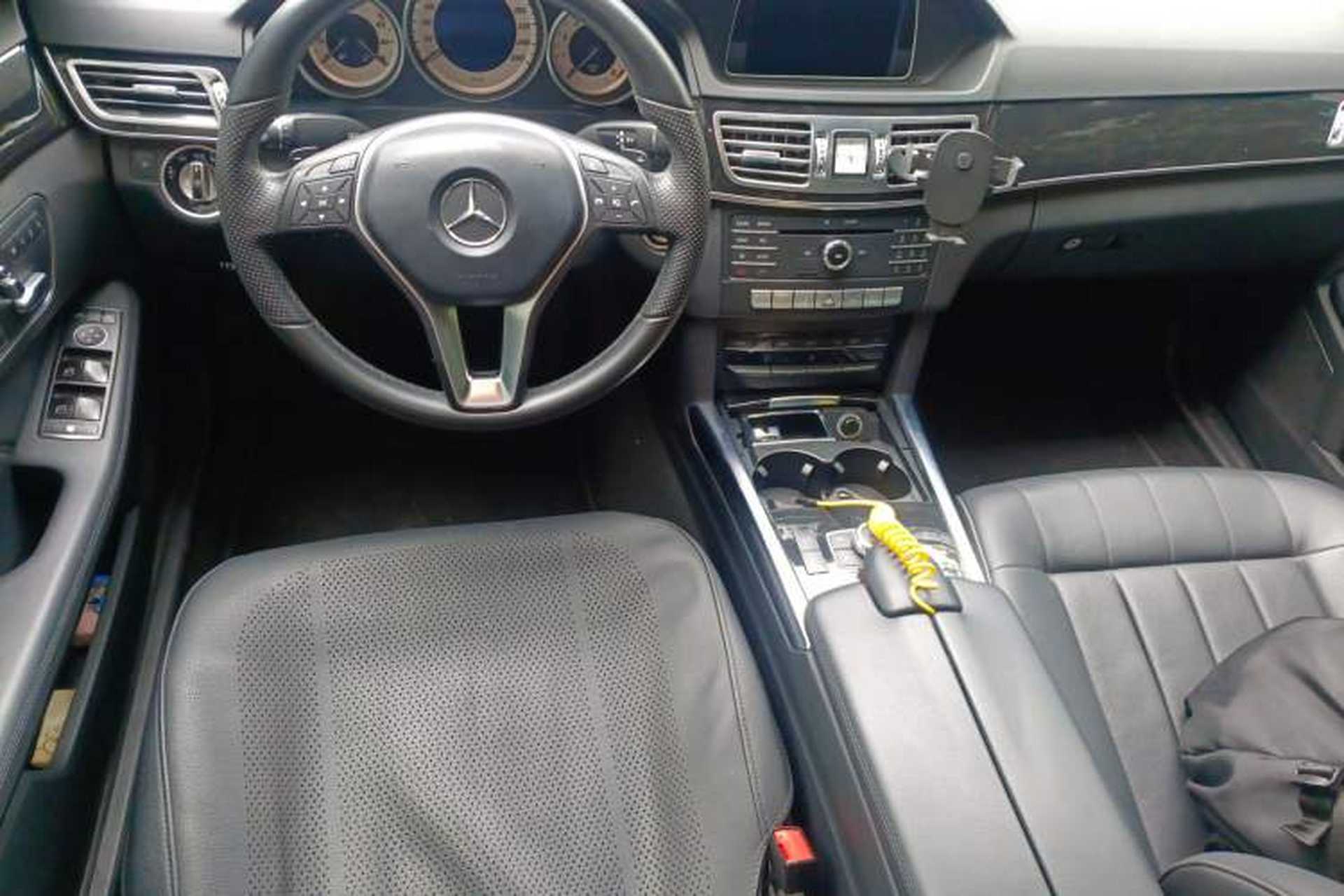 Used Mercedes-Benz E-Class 2015 Facelift E 200 L Sport Edition Steering Wheel