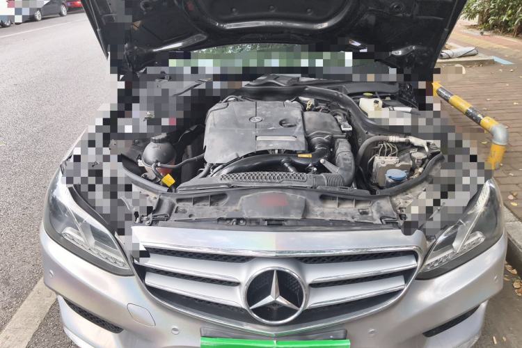 Used Mercedes-Benz E-Class 2015 Facelift E 200 L Sport Edition Engine Bay