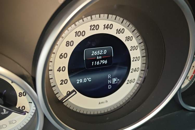 Used Mercedes-Benz E-Class 2015 Facelift E 200 L Sport Edition Odometer Close Up