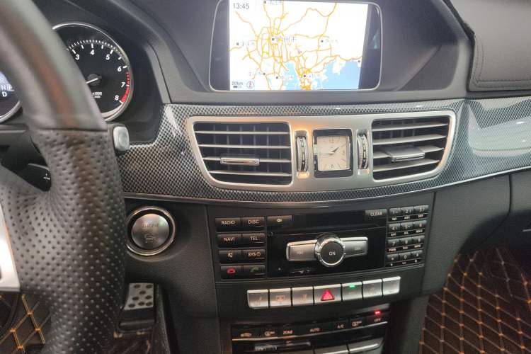 Used Mercedes-Benz E-Class 2015 E 260 L Luxury Model Audio And AC Panel