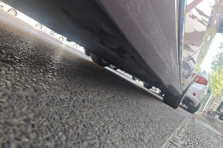 Used Mercedes-Benz E-Class 2015 Revised E 260 L Chassis Rear Right