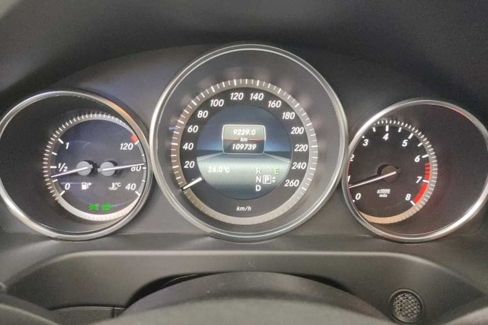Used Mercedes-Benz E-Class 2015 E 260 L Luxury Model Instrument Cluster