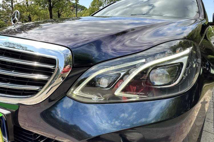 Used Mercedes-Benz E-Class 2015 E 260 L Luxury Model Left Front Headlight