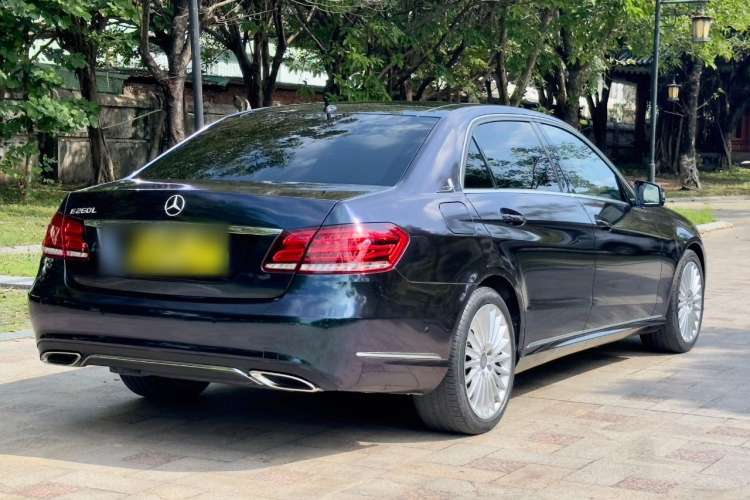 Used Mercedes-Benz E-Class 2015 E 260 L Luxury Model Rear Right 45 Deg