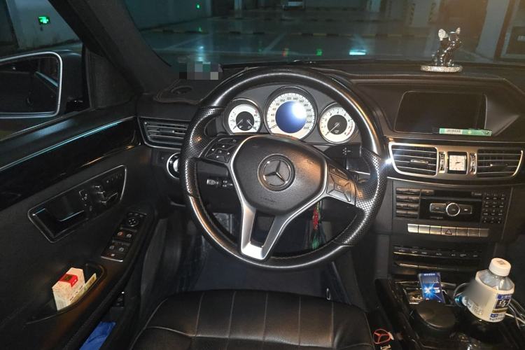 Used Mercedes-Benz E-Class 2015 E 260 L Sport Edition Steering Wheel