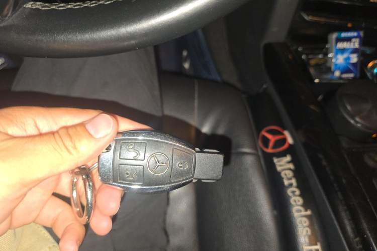 Used Mercedes-Benz E-Class 2015 E 260 L Sport Edition Vehicle Key