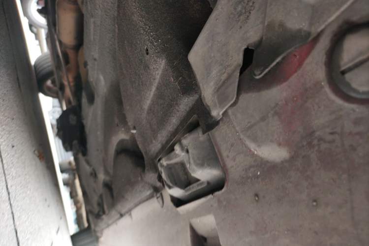 Used Mercedes-Benz E-Class 2015 E 260 L Sport Edition Chassis Front Left