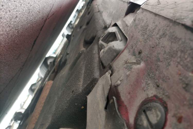 Used Mercedes-Benz E-Class 2015 E 260 L Sport Edition Chassis Front Right