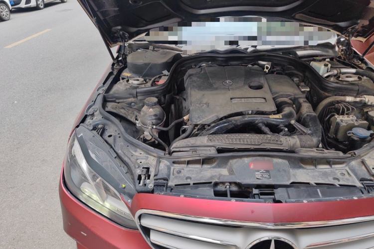 Used Mercedes-Benz E-Class 2015 Facelift E 200 L Sport Edition Engine Bay Right