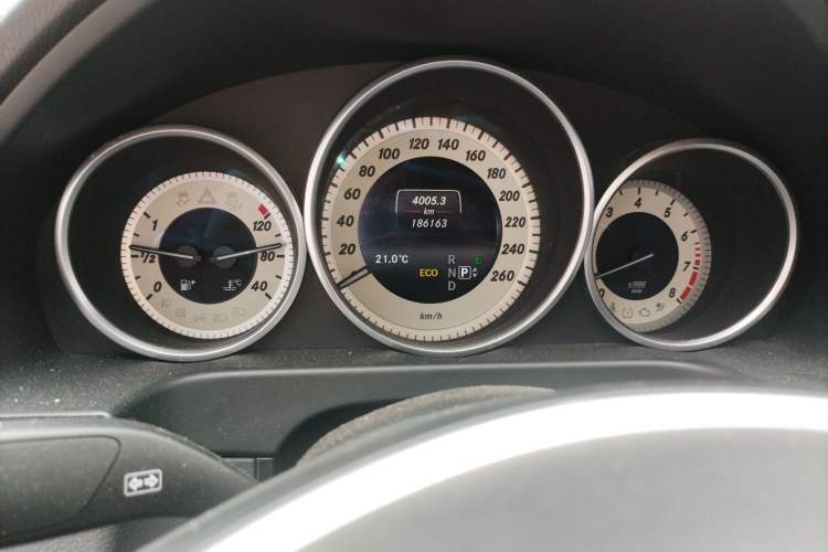 Used Mercedes-Benz E-Class 2015 E 260 L Sport Edition Instrument Cluster