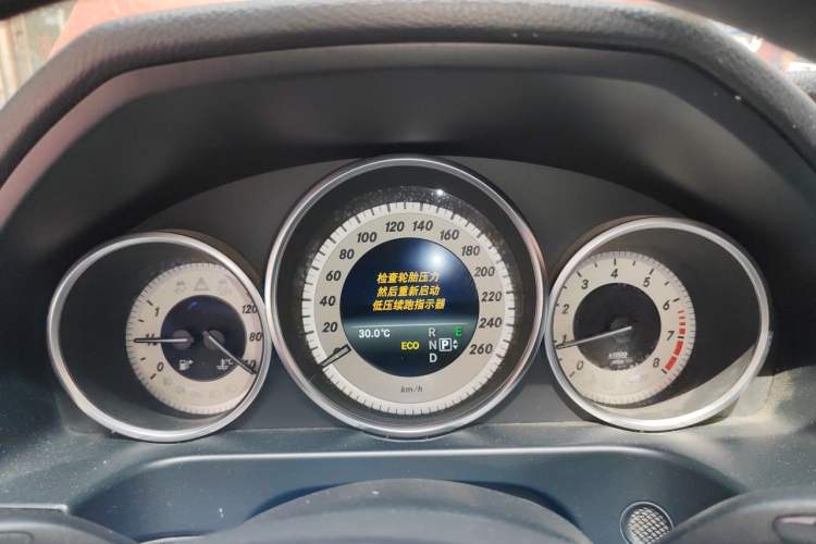 Used Mercedes-Benz E-Class 2015 Facelift E 200 L Sport Edition Instrument Cluster