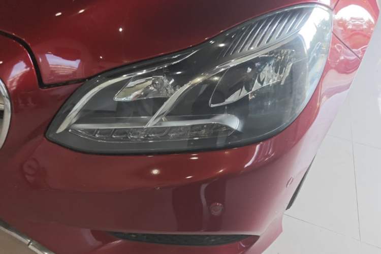 Used Mercedes-Benz E-Class 2015 Facelift E 200 L Sport Edition Left Front Headlight