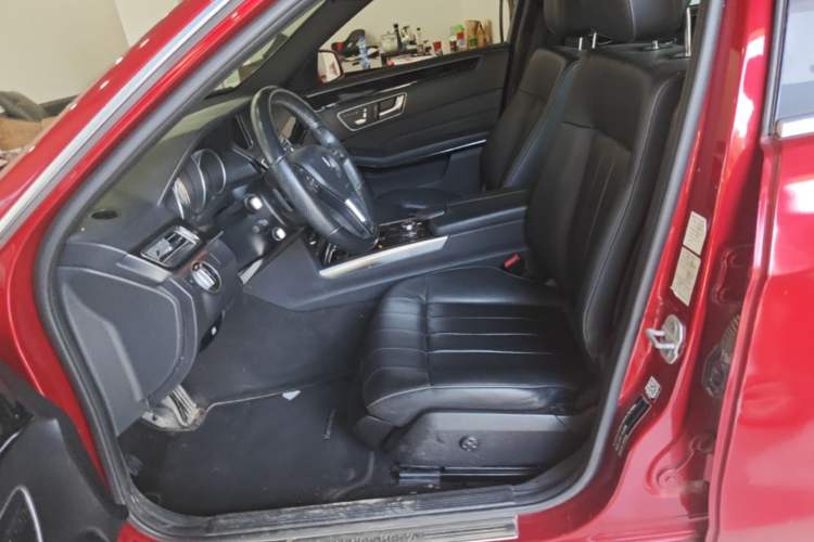 Used Mercedes-Benz E-Class 2015 Facelift E 200 L Sport Edition Left Front Seat