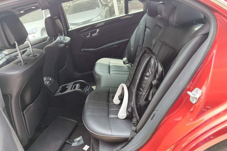 Used Mercedes-Benz E-Class 2015 E 260 L Sport Edition Left Rear Seat