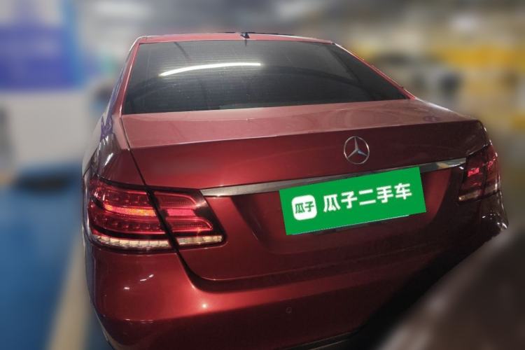 Used Mercedes-Benz E-Class 2015 Facelift E 200 L Rear