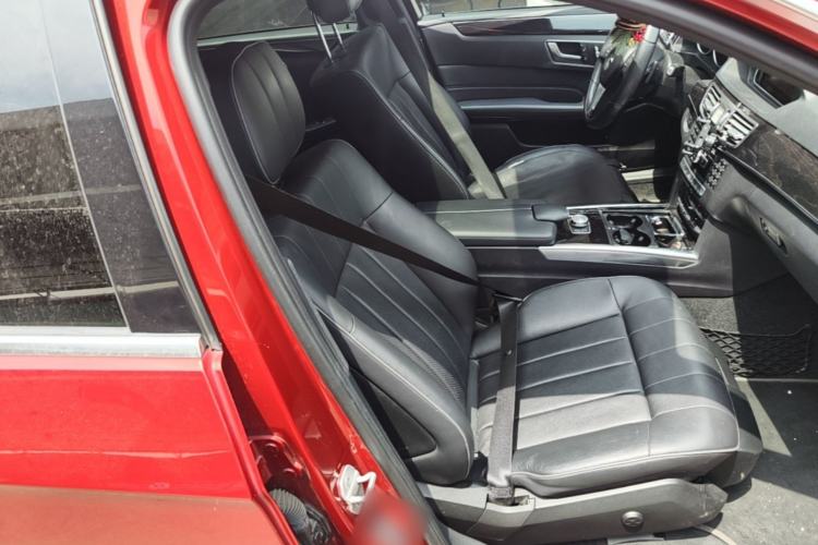 Used Mercedes-Benz E-Class 2015 E 260 L Sport Edition Right Front Seat