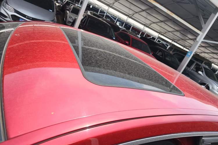 Used Mercedes-Benz E-Class 2015 E 260 L Sport Edition Roof