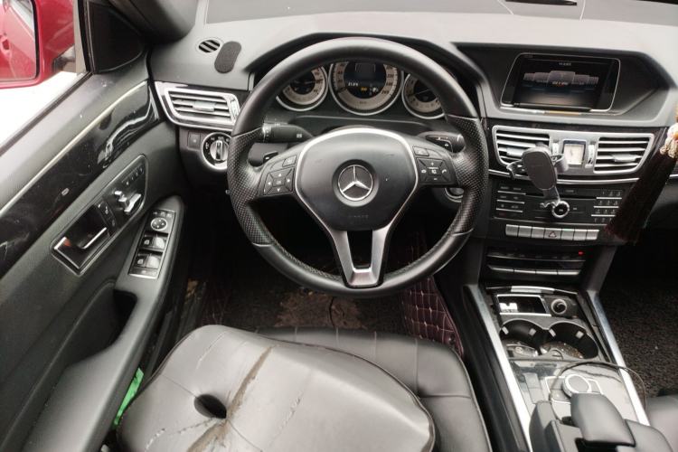 Used Mercedes-Benz E-Class 2015 E 260 L Sport Edition Steering Wheel