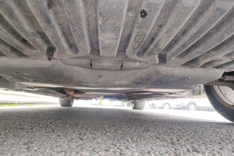Used Mercedes-Benz E-Class 2015 E 260 L Sport & Fashion Model Chassis Front