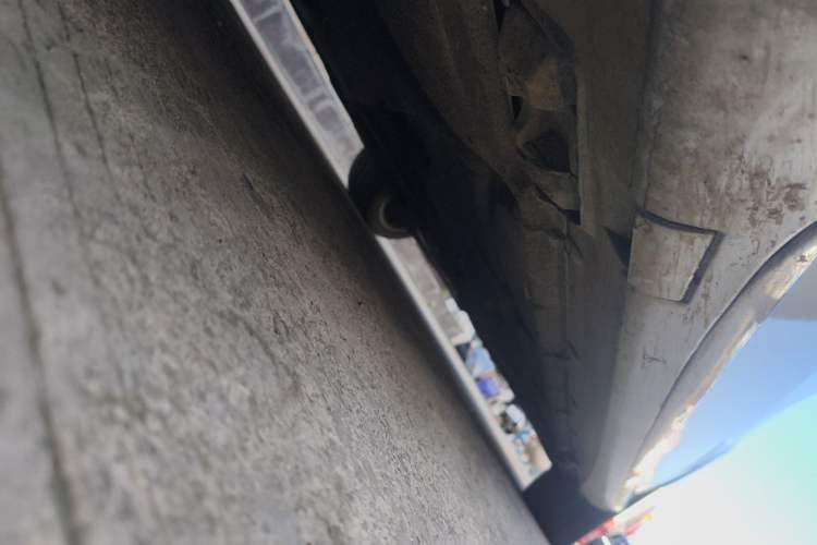 Used Mercedes-Benz E-Class 2015 E 200 L Sport Edition Chassis Front Left
