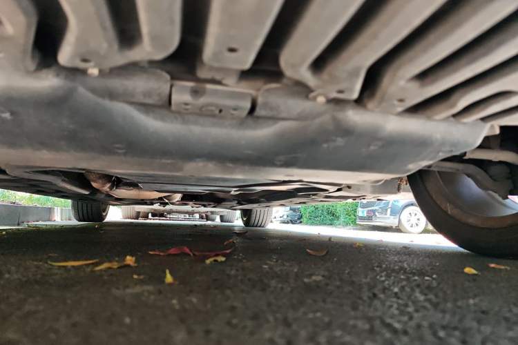 Used Mercedes-Benz E-Class 2015 E 260 L Sport Edition Chassis Front