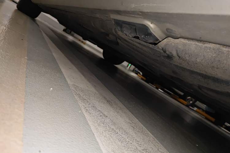 Used Mercedes-Benz E-Class 2015 E 200 L Chassis Rear Left