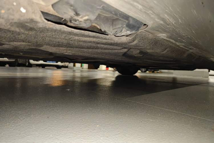 Used Mercedes-Benz E-Class 2015 E 200 L Chassis Rear Right