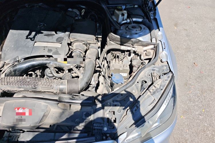 Used Mercedes-Benz E-Class 2015 E 260 L Sport Edition Engine Bay Left