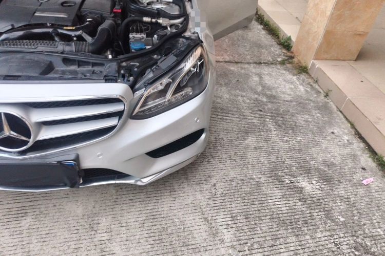 Used Mercedes-Benz E-Class 2015 E 260 L Sport Edition Engine Bay Left