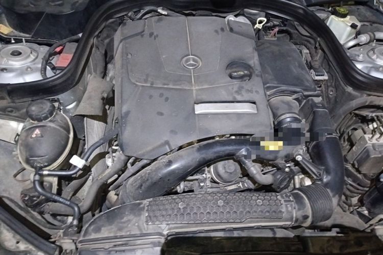 Used Mercedes-Benz E-Class 2015 Facelift E 200 L Sport Edition Engine Bay